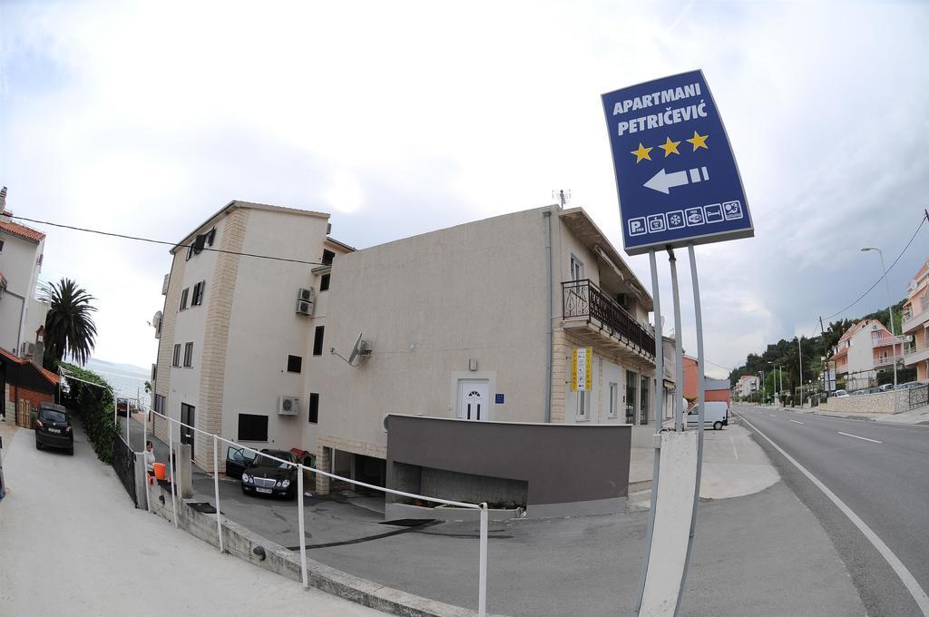 Apartments Marija Petricevic Podstrana Szoba fotó